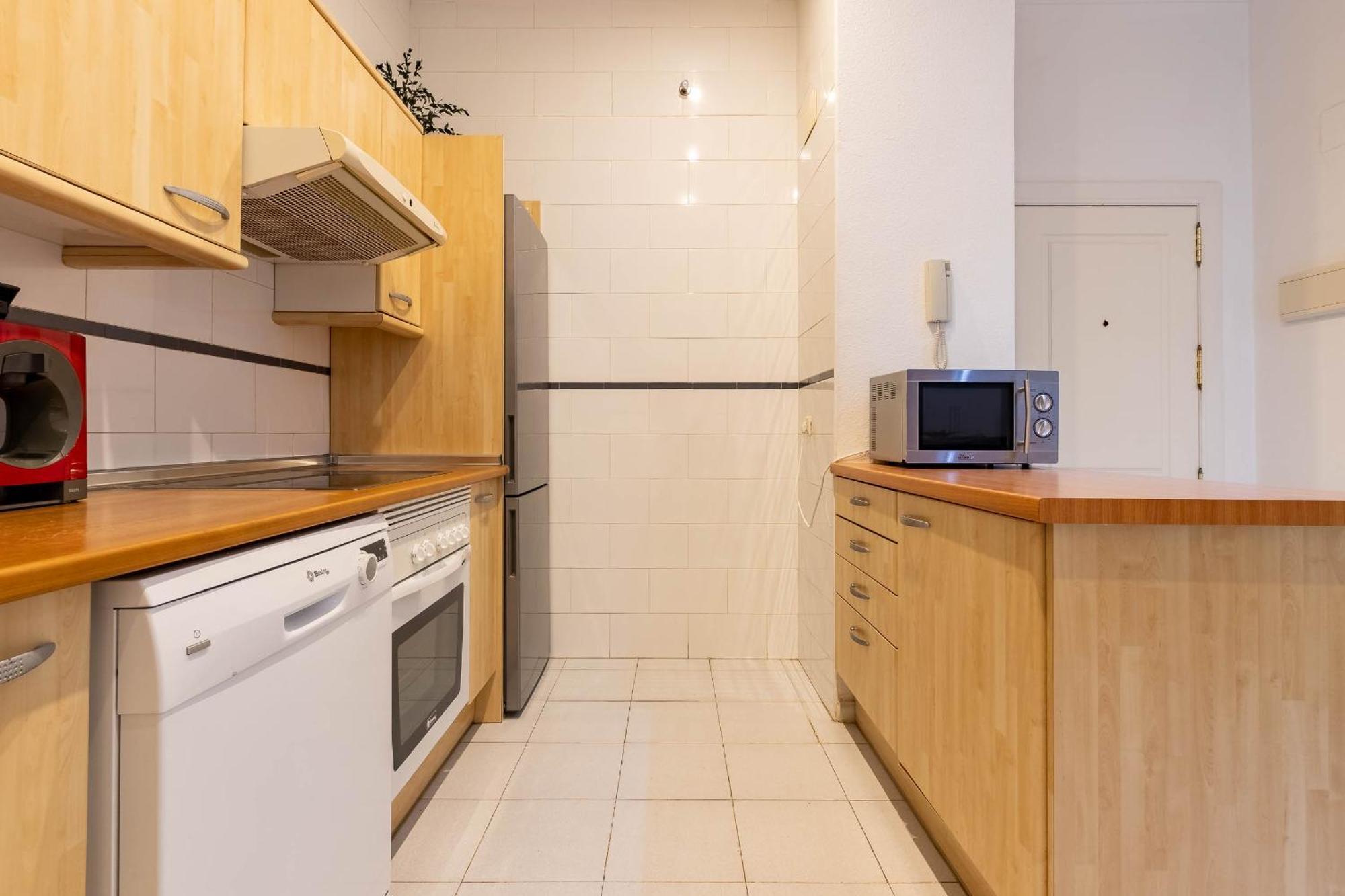 Apartamento Para 6 Con Wifi, Ac, Piscina Y Parking Gratis Benalmádena Kültér fotó
