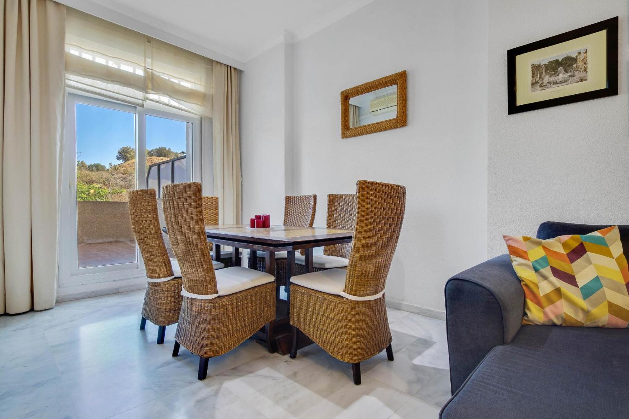 Apartamento Para 6 Con Wifi, Ac, Piscina Y Parking Gratis Benalmádena Kültér fotó
